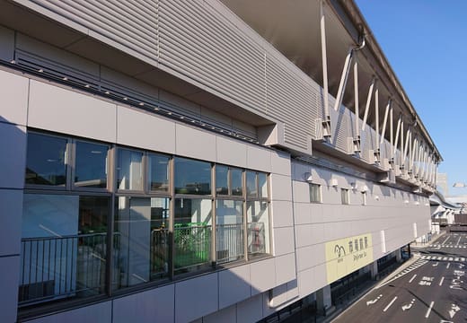 Shijo-mae Station on the Yurikamome line serving Toyosu Market