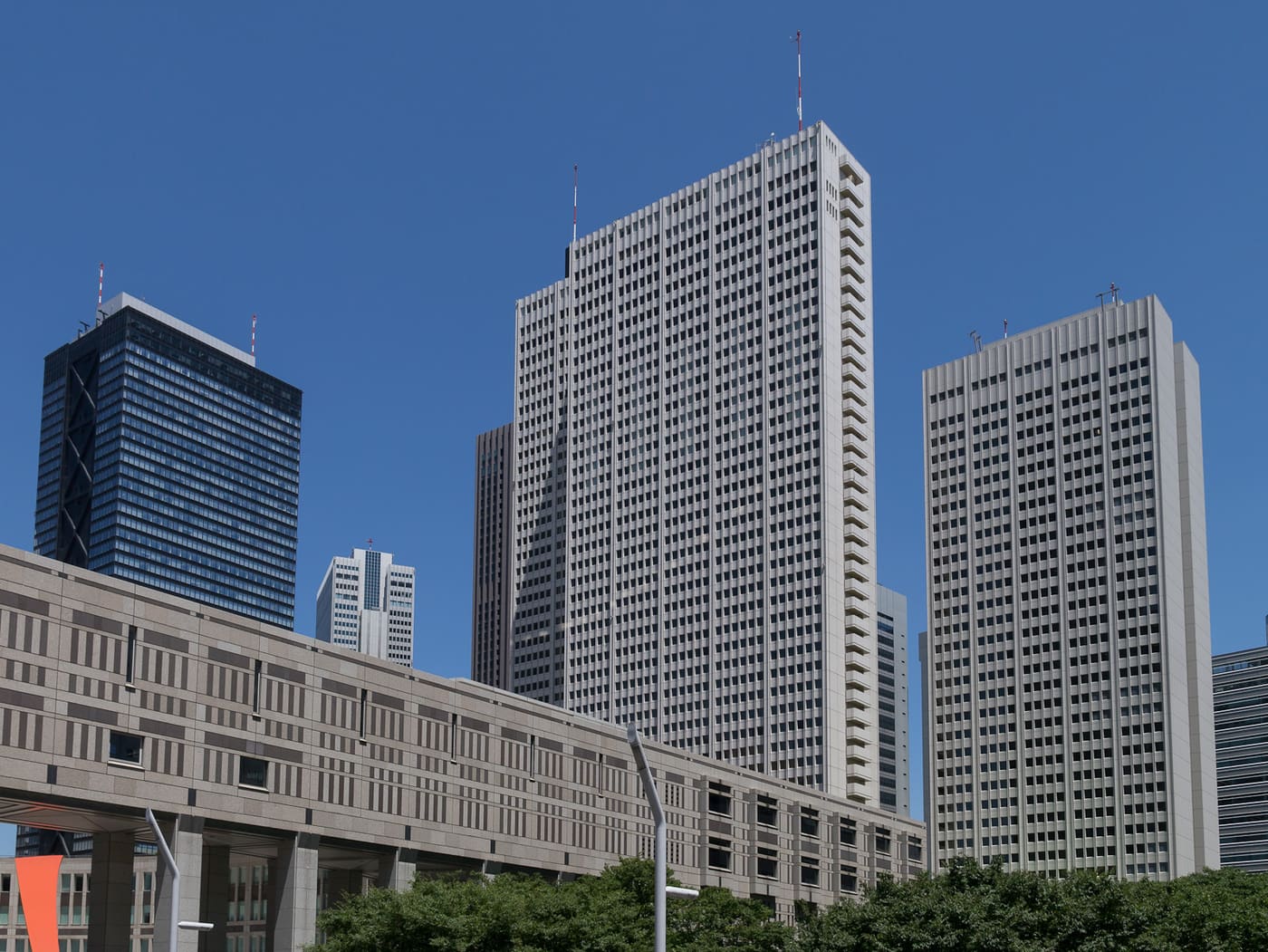 The twin white towers of the Keio Plaza Hotel Tokyo in Nishi-Shinjuku